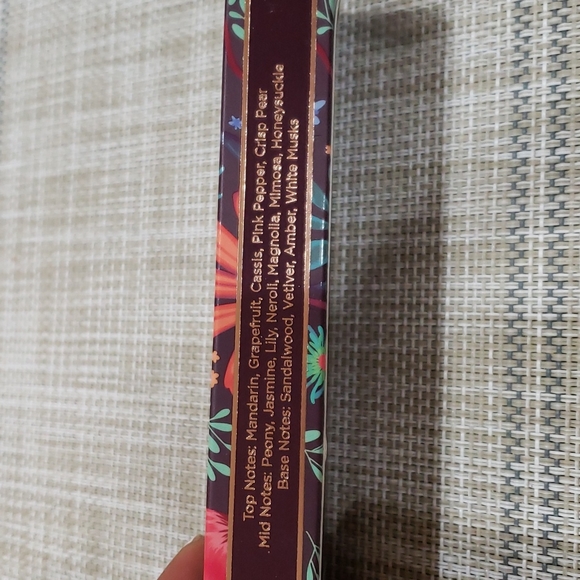 Nanette Lepore Enchanted Flora Eau de Parfum 10ml - Picture 3 of 4